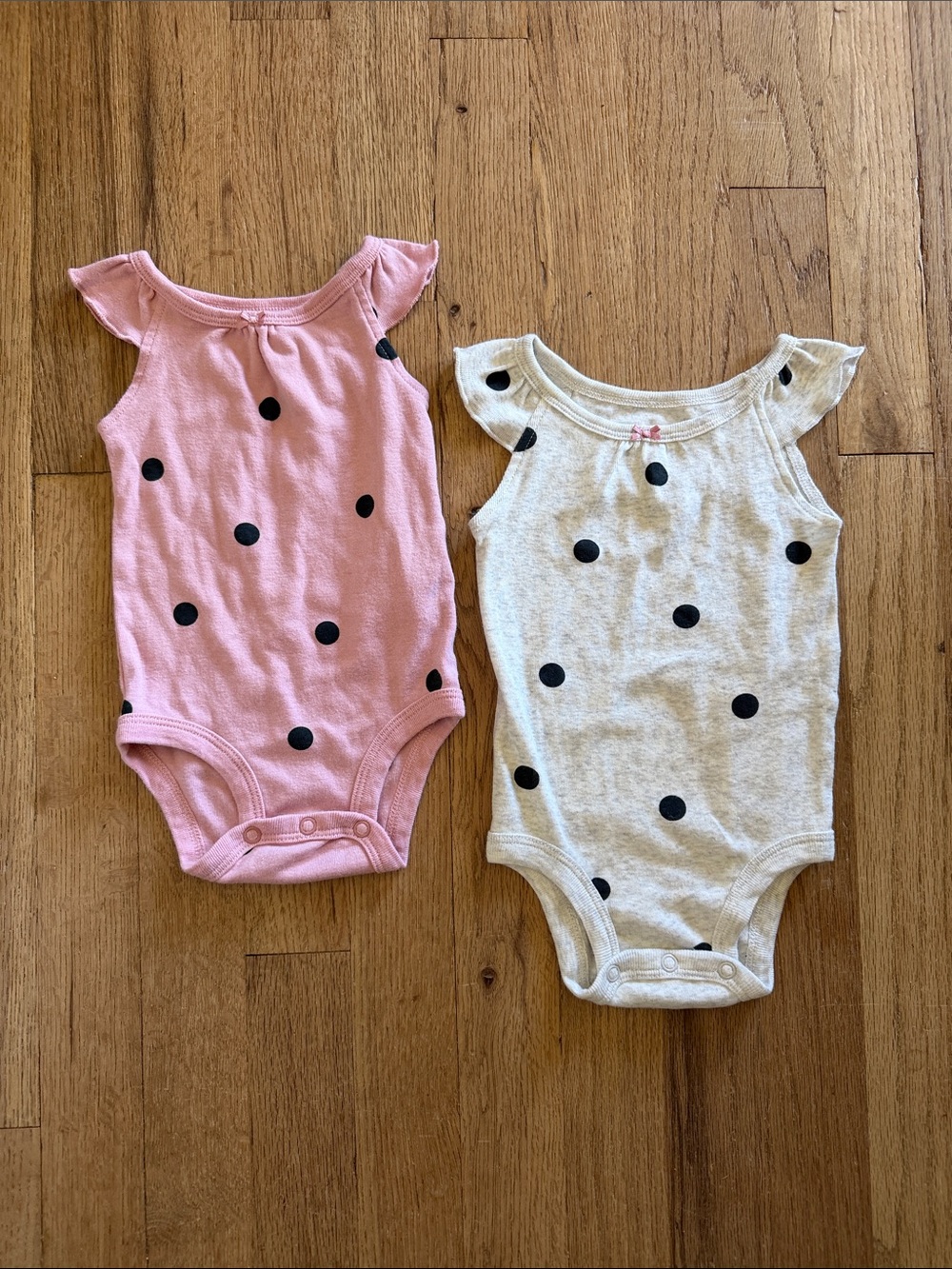 Simple Joys Polka Dot Flutter Sleeve One-Piece Bodysuit Pink & Gray Summer Lot